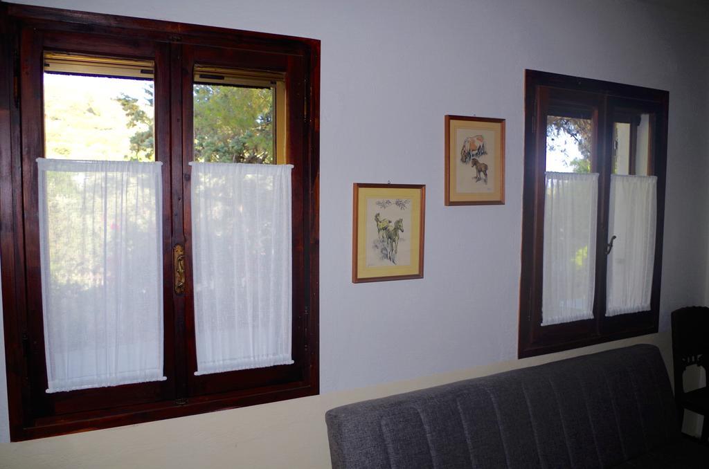 Villa Bonu ตอเรเดลเลสเตลเล ห้อง รูปภาพ