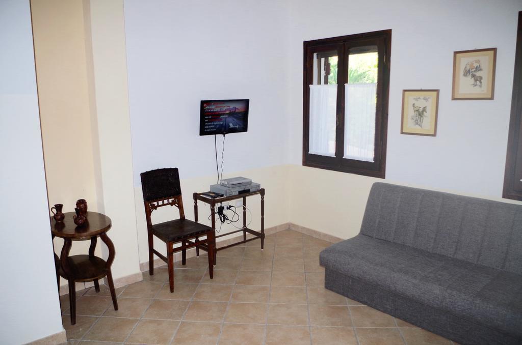 Villa Bonu ตอเรเดลเลสเตลเล ห้อง รูปภาพ