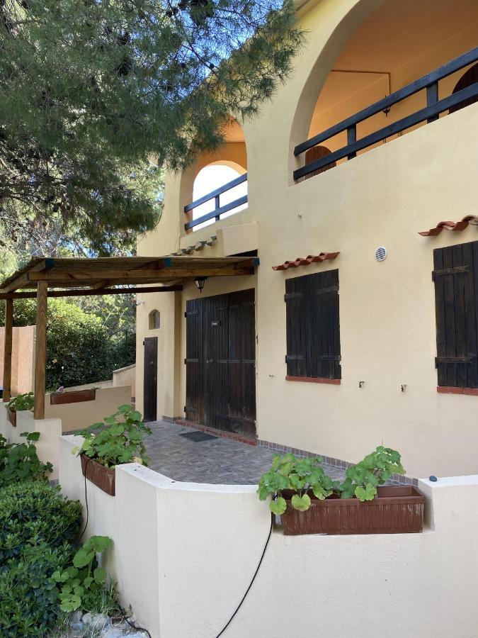 Villa Bonu ตอเรเดลเลสเตลเล ภายนอก รูปภาพ