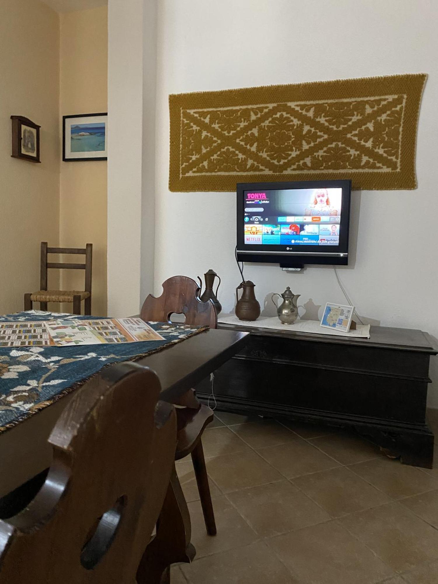 Villa Bonu ตอเรเดลเลสเตลเล ภายนอก รูปภาพ