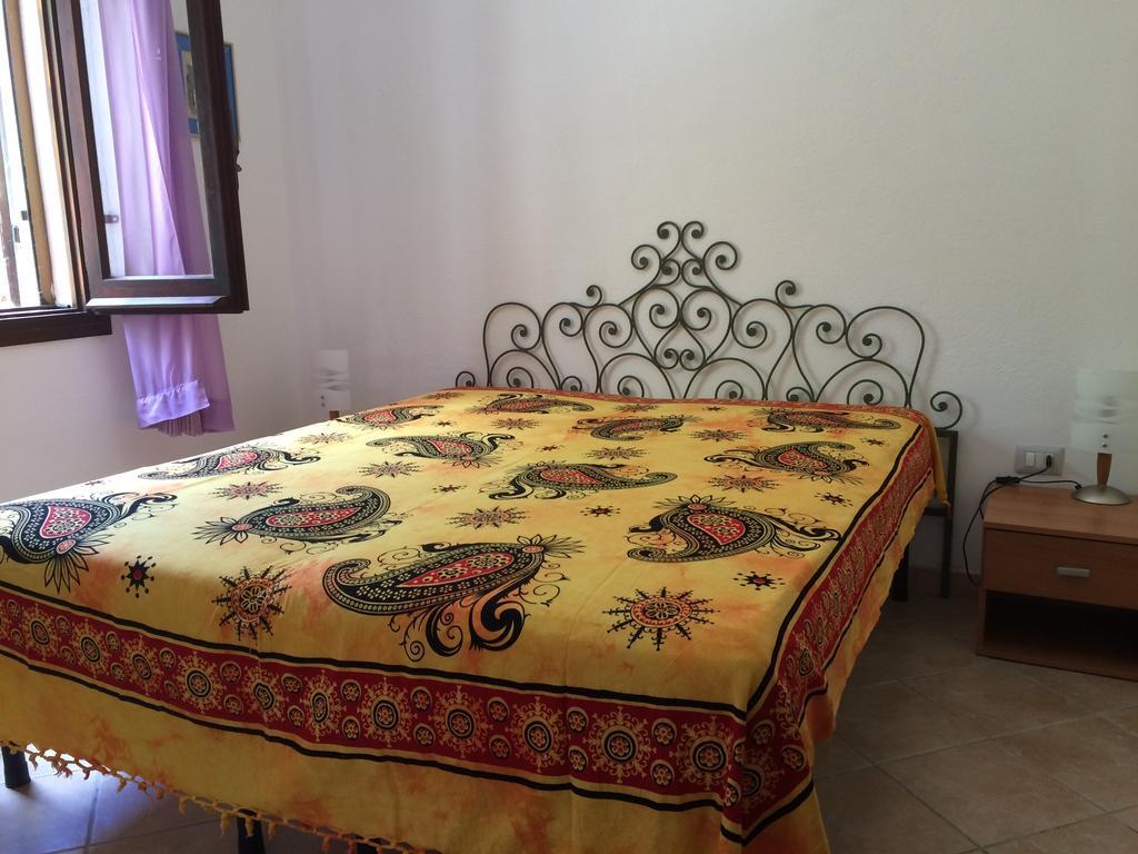 Villa Bonu ตอเรเดลเลสเตลเล ห้อง รูปภาพ